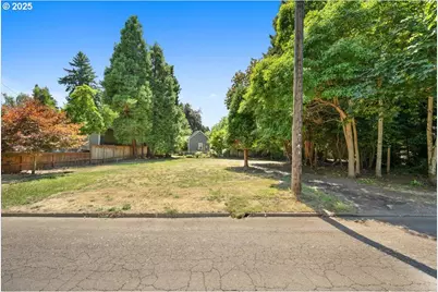 550 Arthur St, Woodburn, OR 97071 - Photo 1