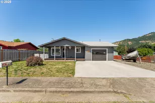 222 NE Darcie Way, Myrtle Creek, OR 97457 - Photo 1