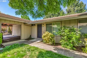 300 Shafer Ln, Jacksonville, OR 97530 - Photo 1