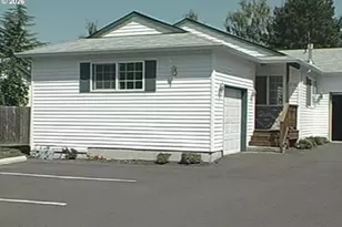 13710 SE Linden Ln, Milwaukie, OR 97222 - Photo 1