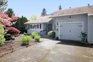 385 S Cherry Dr, Cornelius, OR 97113 - Photo 1