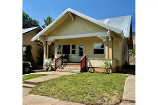 2106 Cedar St, La Grande, OR 97850 - Photo 1