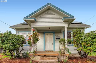 9233 SE Mitchell St, Portland, OR 97266 - Photo 1