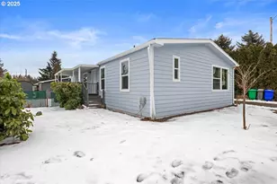 16000 SE Powell Blvd, Portland, OR 97236 - Photo 1