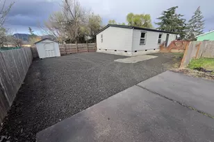 7032 Main St, Springfield, OR 97478 - Photo 1