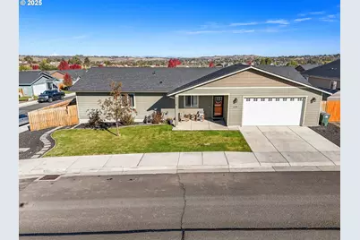 479 SE Leisek Way, Madras, OR 97741 - Photo 1