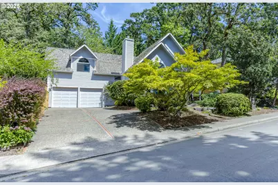 2703 Moon Mountain Dr, Eugene, OR 97403 - Photo 1