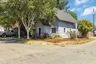 546 4th Ave SW, Castle Rock, WA 98611 - Photo 1