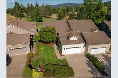 40 Magnolia Dr, Creswell, OR 97426 - Photo 1