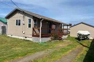 130 N 7th St, Lakeside, OR 97449 - Photo 1
