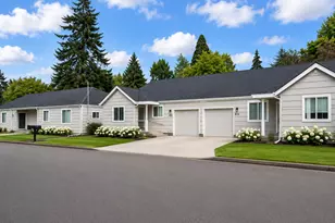 404 SW Elmwood Ave, McMinnville, OR 97128 - Photo 1