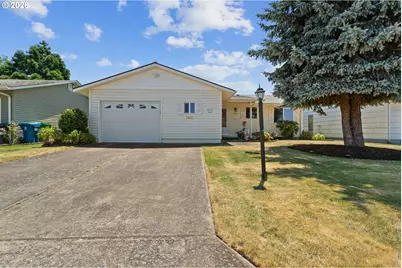 2212 Country Club Ter, Woodburn, OR 97071 - Photo 1