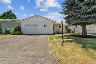 2212 Country Club Terrace, Woodburn, OR 97071 - Photo 1