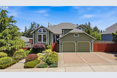 2707 Alder Ridge Dr, North Bend, OR 97459 - Photo 1