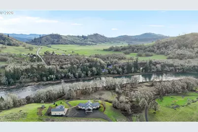 230 Anderson Ln, Roseburg, OR 97470 - Photo 1