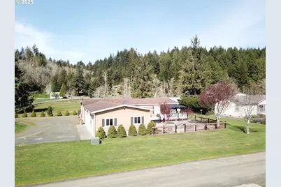 425 Fern Ln, Lakeside, OR 97449 - Photo 1