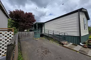 1530 Tamarack St, Sweet Home, OR 97386 - Photo 1