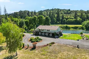 268 Capital Ln, Roseburg, OR 97471 - Photo 1