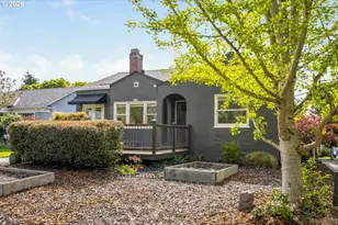 2105 SE 51st Ave, Portland, OR 97215 - Photo 1