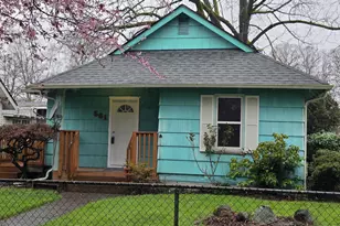 561 15th Ave, Longview, WA 98632 - Photo 1