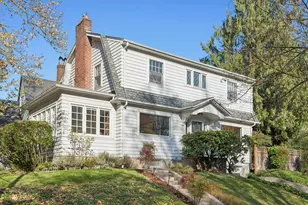 3909 NE Hassalo St, Portland, OR 97232 - Photo 1