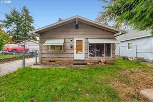 4828 SE 84th Ave, Portland, OR 97266 - Photo 1