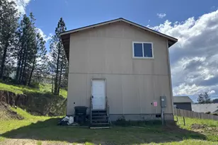 1336 NE Simpson Ln, Myrtle Creek, OR 97457 - Photo 1