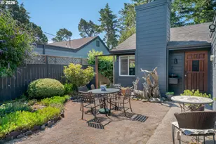 1250 9th St, Florence, OR 97439 - Photo 1