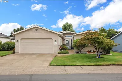 119 Tyson Dr, Cottage Grove, OR 97424 - Photo 1