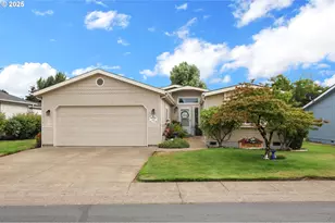 119 Tyson Dr, Cottage Grove, OR 97424 - Photo 1