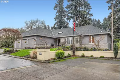 8233 SW Edgewater, Wilsonville, OR 97070 - Photo 1