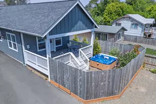 2631 NE Quay Ave, Lincoln City, OR 97367 - Photo 1