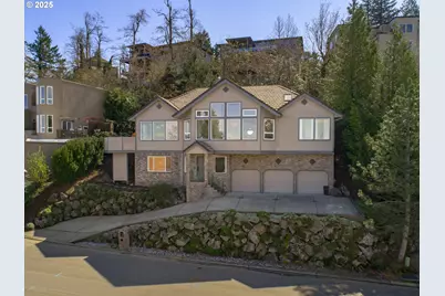 94 Garibaldi St, Lake Oswego, OR 97035 - Photo 1