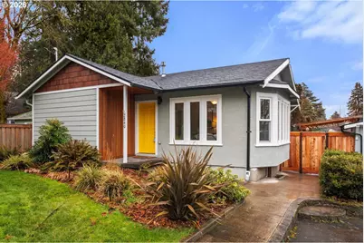 2840 SE Roswell St, Milwaukie, OR 97222 - Photo 1