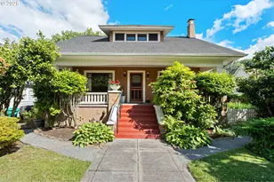 2036 SE Spruce Ave, Portland, OR 97214 - Photo 1