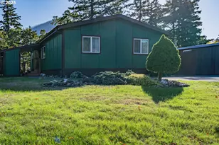 818 Celilo, North Bonneville, WA 98639 - Photo 1