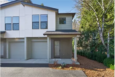 10905 SE Home Ave, Milwaukie, OR 97222 - Photo 1