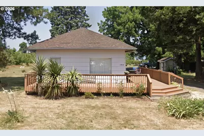1765 E Lincoln Rd, Woodburn, OR 97071 - Photo 1