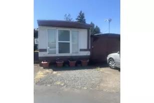 620 SE 2nd Ave, Canby, OR 97013 - Photo 1