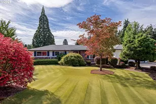 3654 SE Bentley St, Hillsboro, OR 97123 - Photo 1