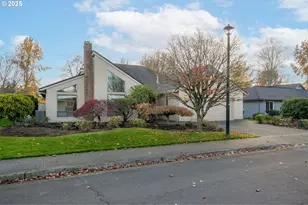 7104 SW Chapel Ln, Portland, OR 97223 - Photo 1