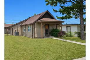 94224 3rd St, Gold Beach, OR 97444 - Photo 1