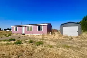 79644 Gander Way Ln, Hermiston, OR 97838 - Photo 1