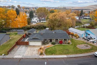 1328 SW 44th St, Pendleton, OR 97801 - Photo 1