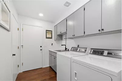 2550 Garfield St, Eugene, OR 97405 - Photo 25