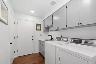 2550 Garfield St, Eugene, OR 97405 - Photo 25