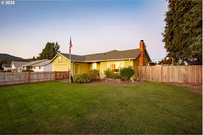 2403 15th St, Springfield, OR 97477 - Photo 1