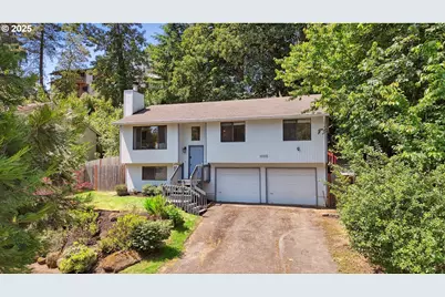 16905 Webster Rd, Gladstone, OR 97027 - Photo 1