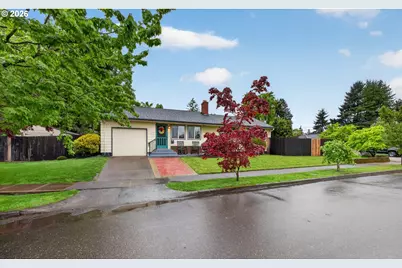 11375 NE Everett St, Portland, OR 97220 - Photo 1