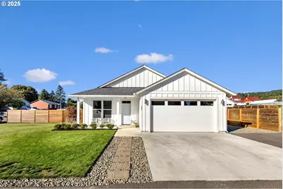 151 S Spruce Ave, Yacolt, WA 98675 - Photo 1